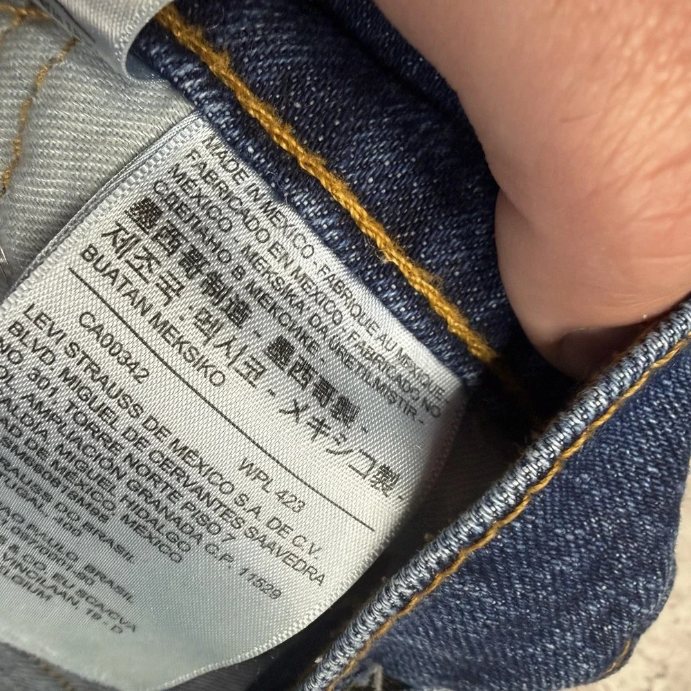 Levi's 505 Regular Fit Jeans Men's 36 x 32 Dark Wash Straight Leg Classic Denim